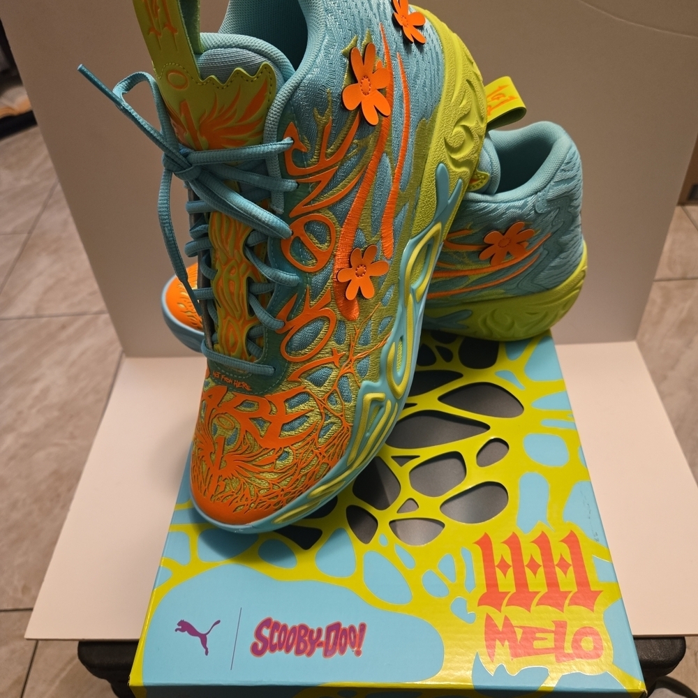 PUMA MB .04 SCOOBY DOO X LAMELO BALL SIZE 10 US ADULTS NEW WITH BOX